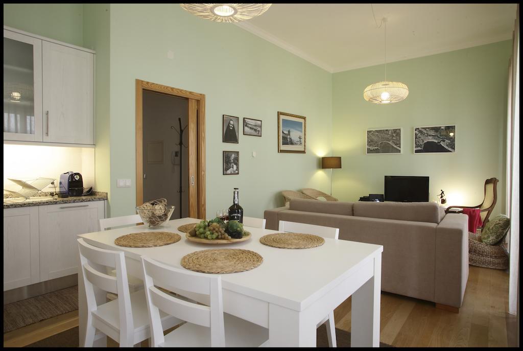 Apartamento Casa da Irene Nazaré Habitación foto